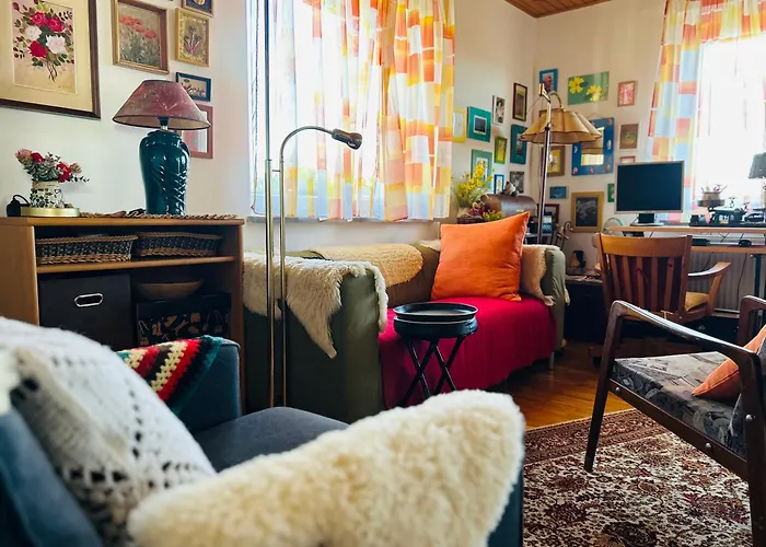 別荘 House For Nature Lovers *